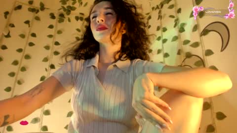 Snapshot of riiley_ chatting on December 6, 2024, 1:18 am Independent model online show from December 6, 2024, 1:18 am