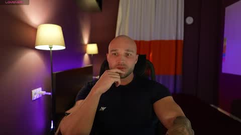 Snapshot of rikadler chatting on April 22, 2026, 2:40 pm rikadler online show from April 22, 2026, 2:40 pm