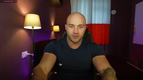 Snapshot of rikadler chatting on May 17, 2026, 12:23 pm rikadler online show from May 17, 2026, 12:23 pm