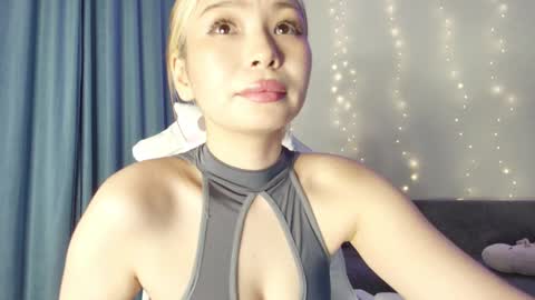 rileymee online show from December 4, 2024, 9:29 am