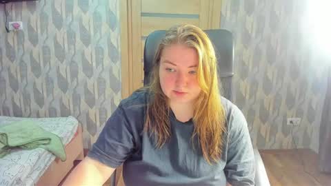 rina16 online show from July 28, 2026, 8:21 am