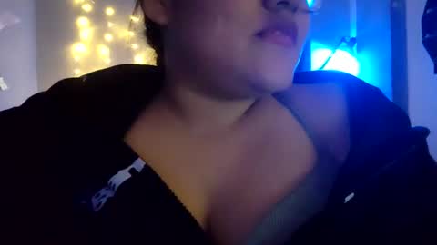 Snapshot of rina2329 chatting on February 27, 2025, 4:31 am RIna online show from February 27, 2025, 4:31 am