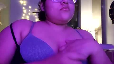 Snapshot of rina2329 chatting on March 6, 2025, 5:57 am RIna online show from March 6, 2025, 5:57 am