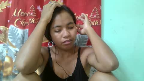 rinah856024 online show from February 6, 2025, 6:35 pm