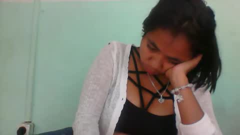 rinah856024 online show from September 27, 2025, 7:13 am