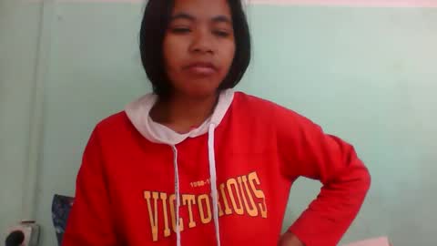 rinah856024 online show from October 15, 2025, 5:40 am