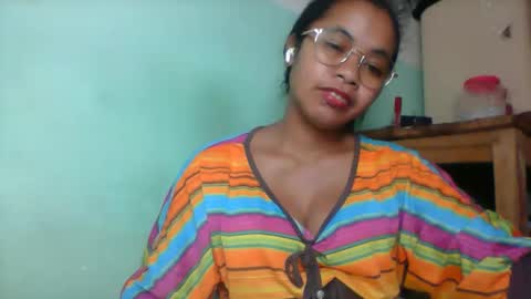 Snapshot of rinah856024 chatting on May 27, 2026, 4:59 pm rinah856024 online show from May 27, 2026, 4:59 pm