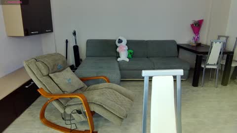 Rin online show from March 29, 2026, 11:54 am