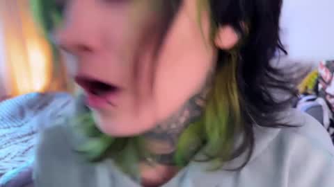   DianaBrite            fansl y online show from April 6, 2026, 12:28 pm