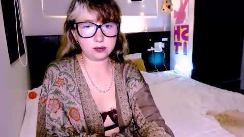 Rita online show from October 26, 2025, 1:50 pm