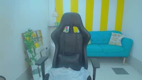 Rihanna online show from October 31, 2025, 11:55 am