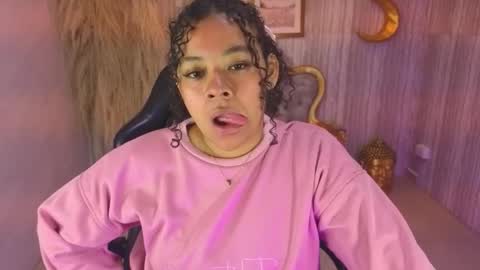 Snapshot of risada_temptation_s chatting on September 28, 2025, 12:54 pm Risada online show from September 28, 2025, 12:54 pm