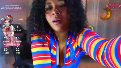 Snapshot of risada_temptation_s chatting on October 9, 2025, 3:59 am Risada online show from October 9, 2025, 3:59 am