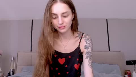 Snapshot of rita_orra chatting on May 23, 2026, 8:18 am Rita online show from May 23, 2026, 8:18 am