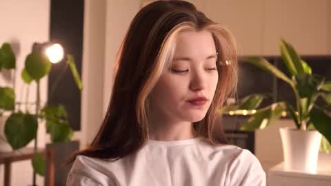 Snapshot of rivagosnell chatting on February 24, 2026, 3:32 pm Akemi online show from February 24, 2026, 3:32 pm