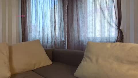 Akemi online show from March 28, 2026, 4:12 am