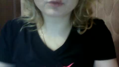 RiveraMaureen online show from December 16, 2024, 11:12 am