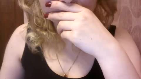 RiveraMaureen online show from January 4, 2025, 3:28 pm