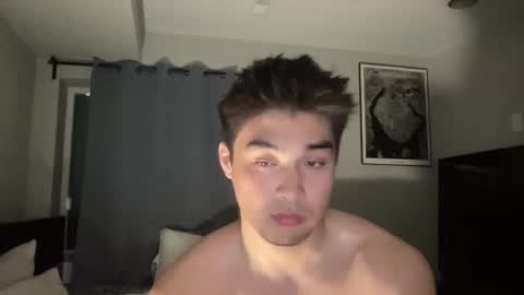 Snapshot of rjayson14 chatting on October 20, 2025, 10:32 pm rjyason9 online show from October 20, 2025, 10:32 pm