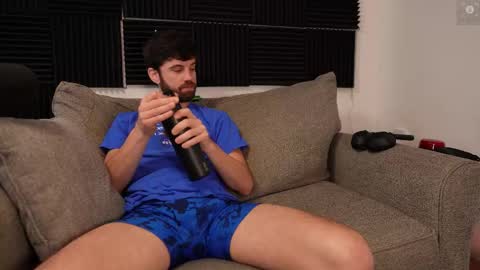 Ryan aka KeylimeRy online show from October 15, 2025, 6:08 pm