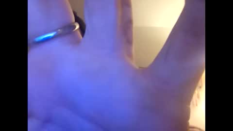 rnrbeauty99 online show from October 23, 2025, 7:40 am