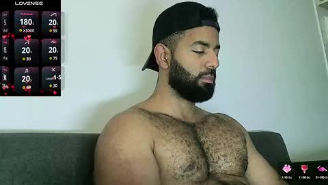 SebasRoa online show from January 14, 2025, 5:01 pm