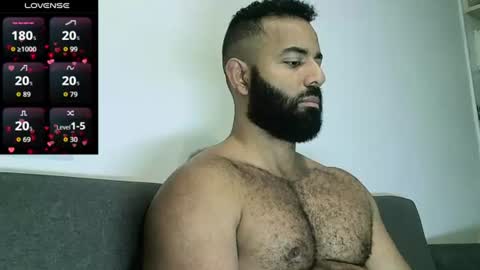 Snapshot of roa32sebas chatting on July 7, 2026, 5:50 pm SebasRoa online show from July 7, 2026, 5:50 pm