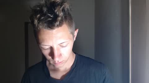 RoastingCorn online show from November 3, 2025, 2:29 pm