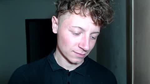 RoastingCorn online show from February 28, 2026, 3:29 am