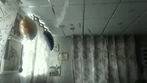 rob18997 online show from November 10, 2025, 8:46 am