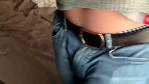 rob616580 online show from December 12, 2024, 11:07 am