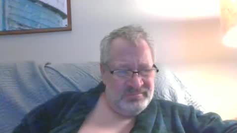 rob872217 online show from January 20, 2025, 7:36 am