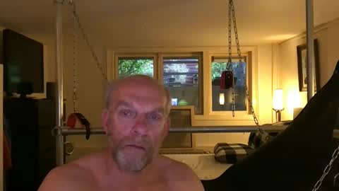 robbertnl online show from April 28, 2026, 4:50 am