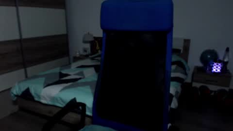 robbyshawz online show from December 5, 2024, 8:33 am