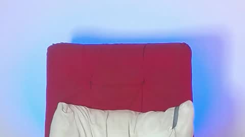 Stiven - online show from April 16, 2026, 6:09 pm