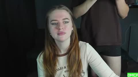 Snapshot of robert_lisa chatting on October 7, 2025, 11:51 am Lisa and Robert i am online all days 900 am GMT3 online show from October 7, 2025, 11:51 am