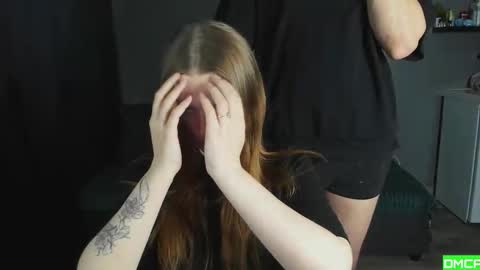 Snapshot of robert_lisa chatting on October 16, 2025, 4:52 pm Lisa and Robert i am online all days 900 am GMT3 online show from October 16, 2025, 4:52 pm