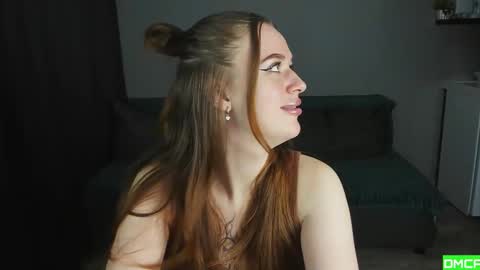 Snapshot of robert_lisa chatting on October 28, 2025, 3:58 pm Lisa and Robert i am online all days 900 am GMT3 online show from October 28, 2025, 3:58 pm