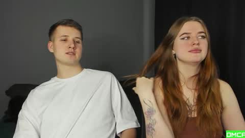 Snapshot of robert_lisa chatting on November 13, 2025, 7:40 am Lisa and Robert i am online all days 900 am GMT3 online show from November 13, 2025, 7:40 am