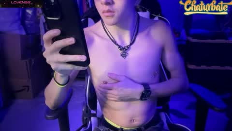 Robert Cici Jr. online show from November 16, 2025, 3:34 am