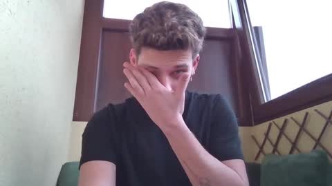 Roberto online show from February 2, 2025, 6:48 am