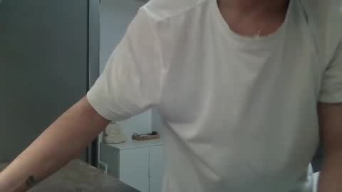 Roberto online show from February 4, 2025, 7:33 pm