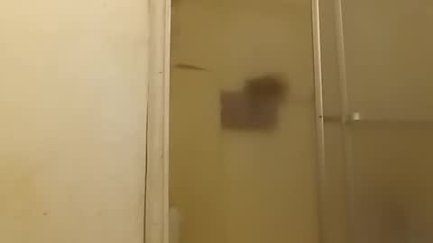 robertsaiz4200 online show from October 24, 2025, 3:47 am