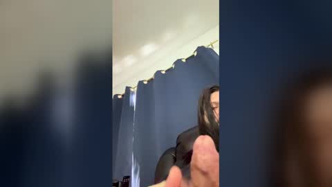 robincockhood online show from February 11, 2026, 4:34 pm