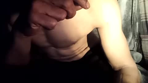 R online show from October 16, 2025, 9:49 pm