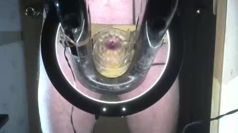 Robodickmilker online show from April 21, 2026, 2:26 am