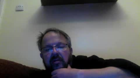 Snapshot of robxx32 chatting on January 6, 2026, 7:45 am robxx32 online show from January 6, 2026, 7:45 am