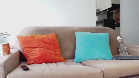 roby_millerr online show from November 20, 2025, 7:02 pm