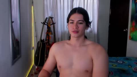 Snapshot of roca_inca chatting on February 26, 2025, 6:43 pm roca inca online show from February 26, 2025, 6:43 pm