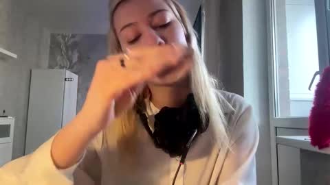 Snapshot of rochellehouis chatting on February 11, 2026, 11:26 am Anny online show from February 11, 2026, 11:26 am